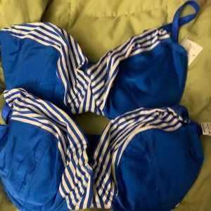 Set of 2 royal blue and white bras 36F